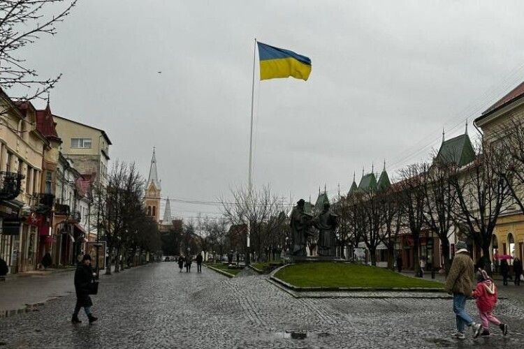 Угорське видання написало про «жорстоку мобілізацію» і «викрадення чоловіків» на Закарпатті