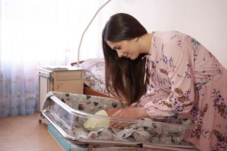 Актриса із серіалу «Жіночий лікар» народила в Луцьку доньку (Фото)