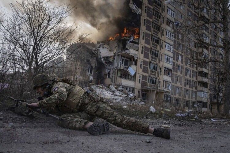 Силам оборони України доведеться відходити з Авдіївки ще до Нового року – Дикий