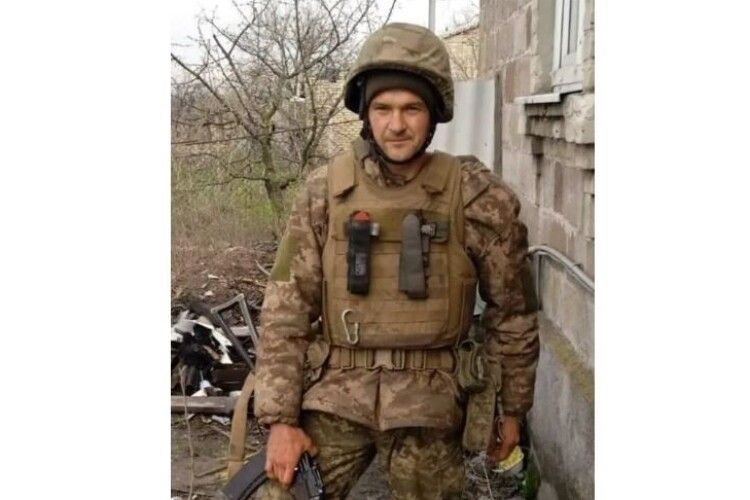 «На Великдень війна зачепила нас чорним крилом»: у боях на Донеччині загинув захисник із Рівненщини