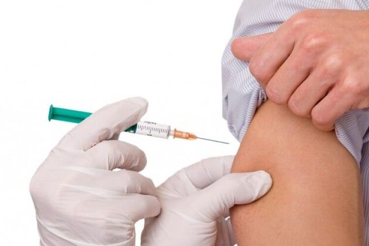 Україна закупить 1,41 млн доз вакцин від грипу