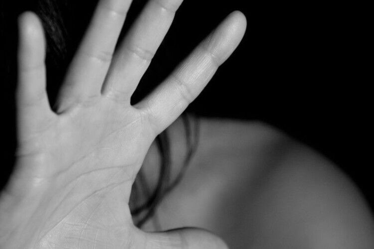 Батько...ґвалтував 7 років, а потім вирішив убити?