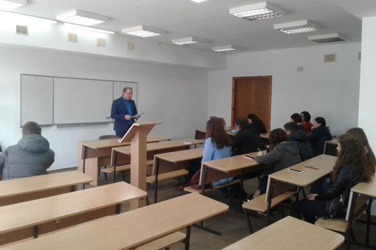 На факультеті філології та журналістики СНУ імені Лесі Українки сьогодні день відкритих дверей
