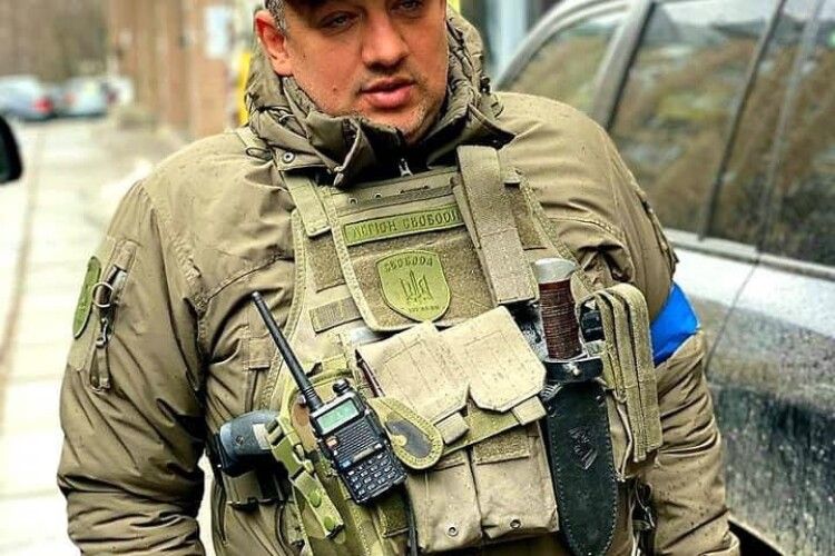 Сергій Чумак, колишній керівник Вінницької крайової команди УНСО, який зараз захищає Україну, розповів, коли закінчиться війна
