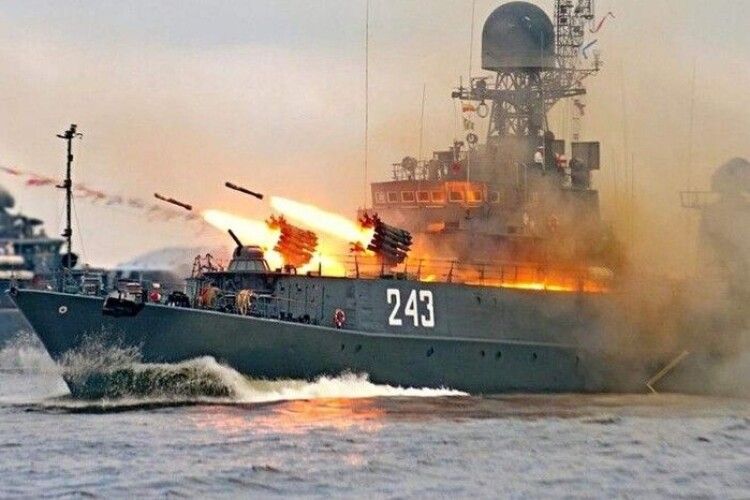 Відомо про кількість ракет, які росія тримає напоготові в морі