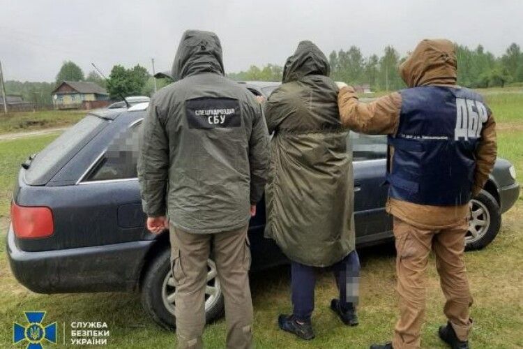 Податківці брали по 150 доларів з точки продажу алкоголю