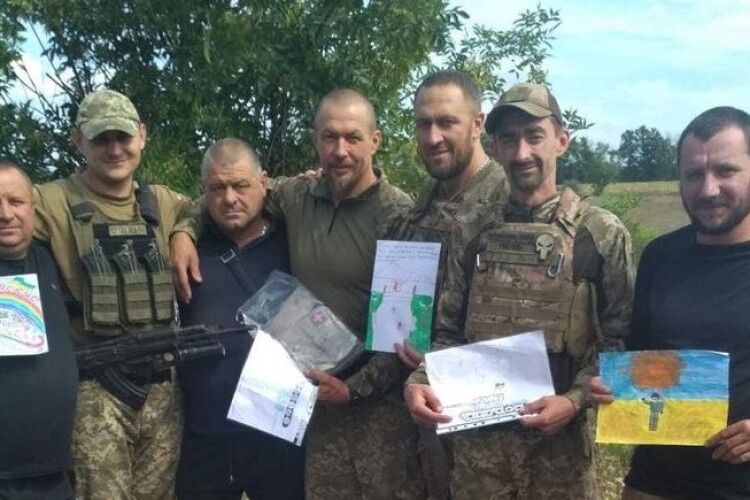 У Литовезькій громаді збираються до захисників на Схід: просять допомогти