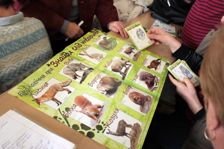 38 луцьких пенсіонерок вистежували вовка, кабана та бобра