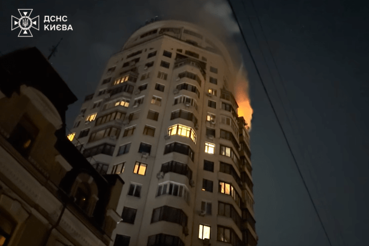 500 дронів та 65 ракет: росія здійснила масований комбінований удар по Україні