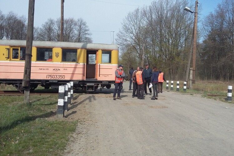 На Ковельщині обстежують залізничні переїзди