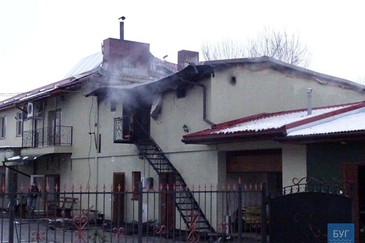 В Іваничах вночі горів ресторанно-розважальний комплекс «Старий Замок»