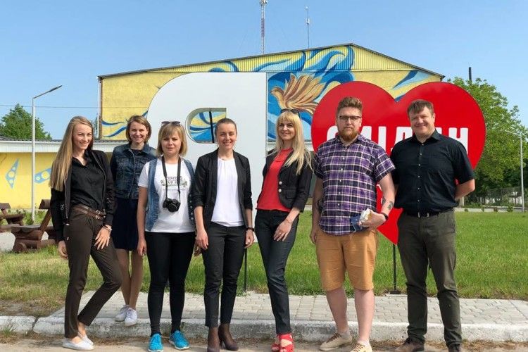 У Смідині готуються до конкурсу краси «Маленька принцеса»