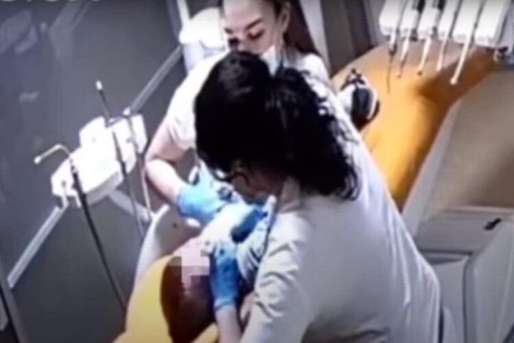 Рівненська стоматологиня, яка знущалася з дітей, працювала без ліцензії