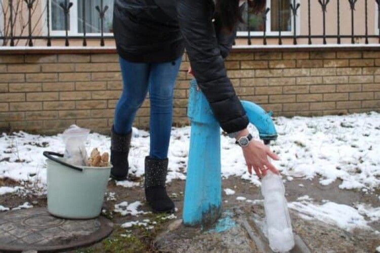 У Ковелі поцупили водозабірну колонку, де кожен міг набрати води