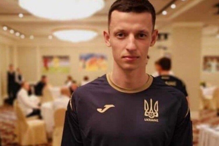 Хто ображає українського футболіста, який переїхав грати в Росію