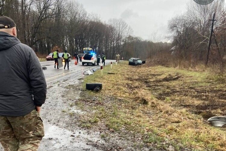 Вагітну жінку і дитину, які постраждали у ДТП на Волині, рятували бійці «Любарта» (Фото)