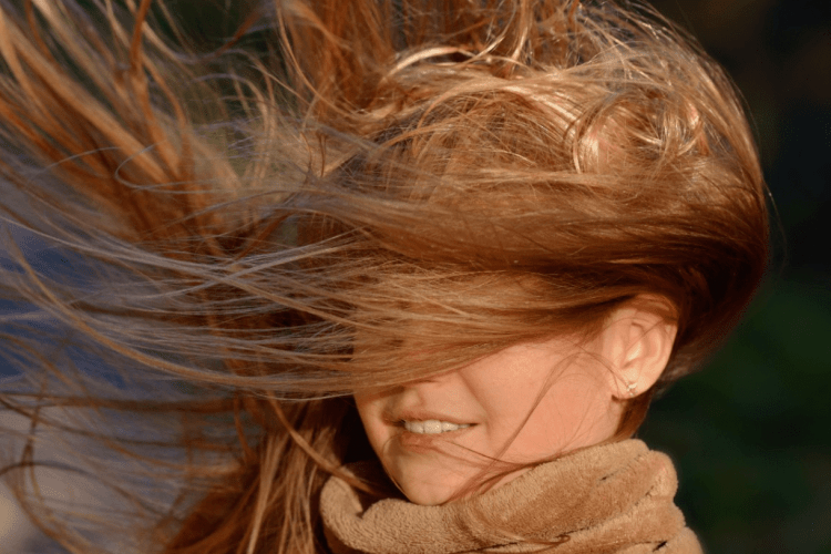 На зло вітрам: 4 способи зберегти укладку в негоду