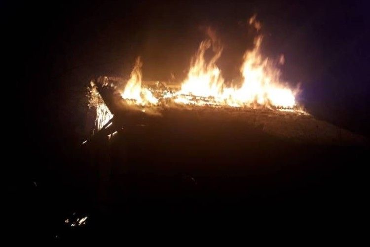 У Рівному горів будинок (Фото)