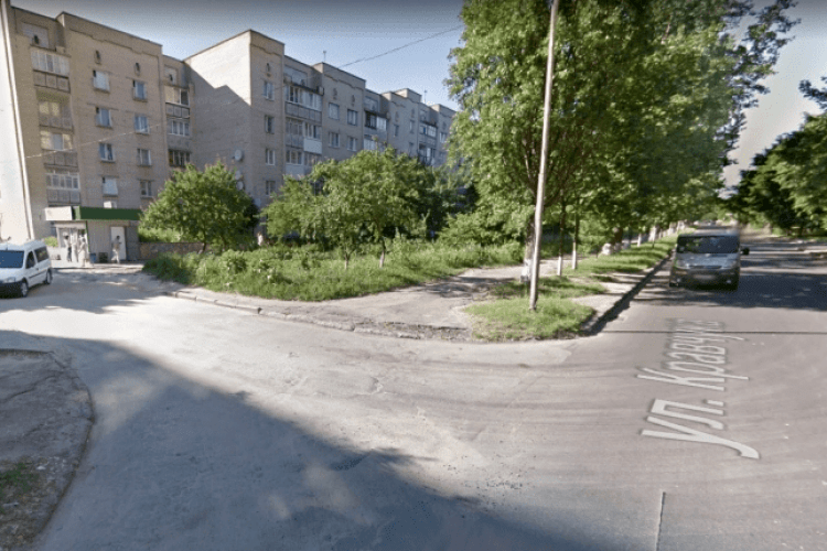 У Луцьку шукають власників «безхазяйної» нерухомості