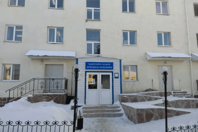 У лікарні медики сховалися... від пацієнта з підозрою на коронавірус