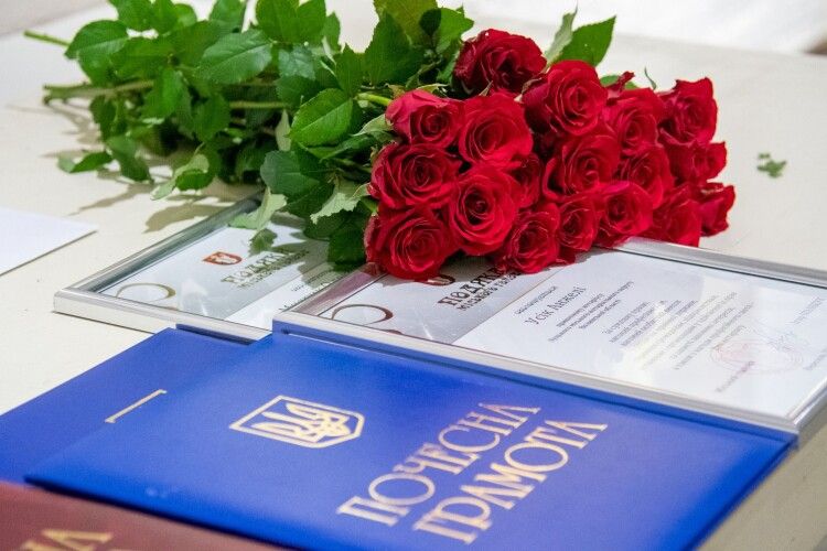 Нотаріусів Волині привітали із професійним святом