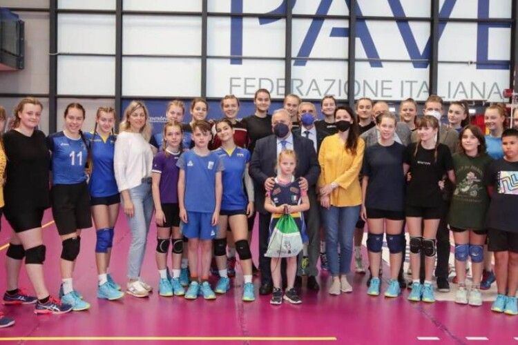 Українські спортсмени стали частиної великої італійської волейбольної родини