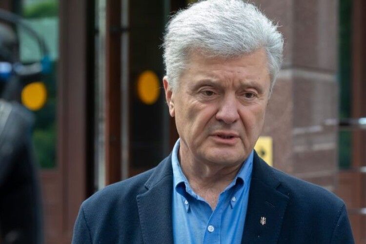 Порошенко біля Шевченківського суду: влада продовжує фарс із «вугільною справою», яка фактично розвалилася
