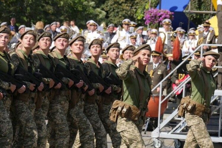 Війна в Україні: чи будуть мобілізувати жінок