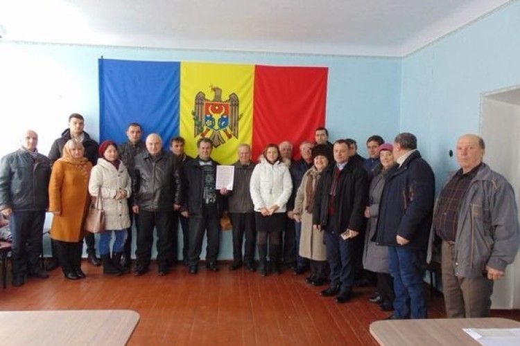 Понад 50 міст і сіл Молдови підписали «декларацію про об’єднання з Румунією» 