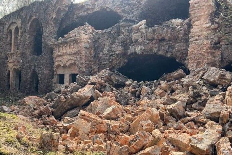 Чому Тараканівський форт не ремонтуватимуть після обвалу
