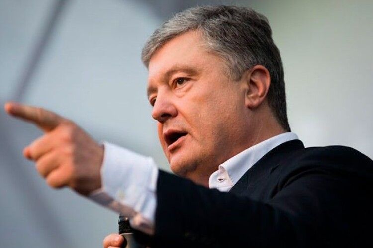 Петро Порошенко: «Досить гратися з людьми – пора закрити цю тяганину з Коломойським»