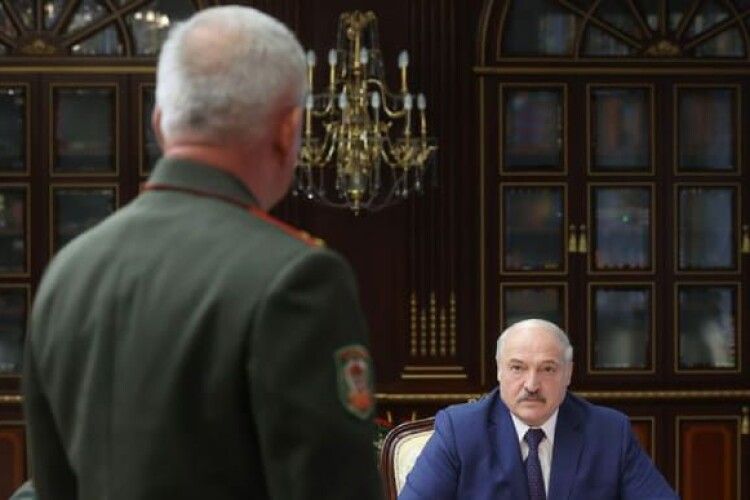 Лукашенко доручив силовикам «закрити кожен метр кордону»