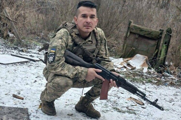 Колумбієць, який добровільно воював за Україну, хоче залишитися жити на Волині