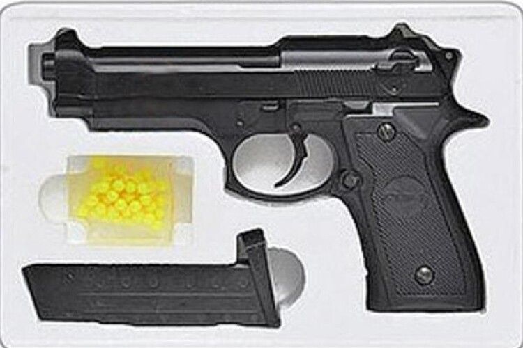 У Ковелі поліція злапала 47-річного розбійника, озброєного іграшковим пістолетом