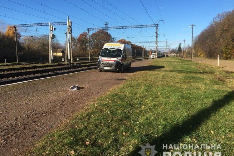 На Рівненщині жінка потрапила під потяг (Фото)