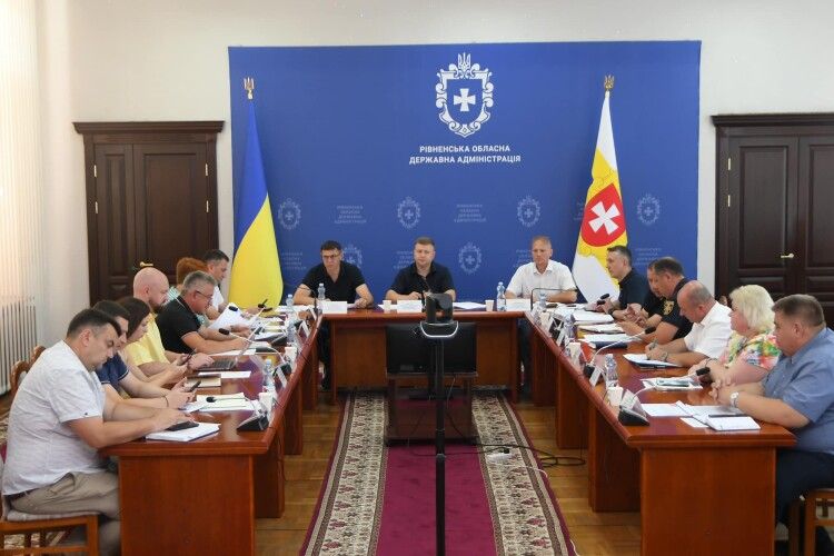 Майже 90% шкіл Рівненщини розпочнуть навчання очно або у змішаному форматі