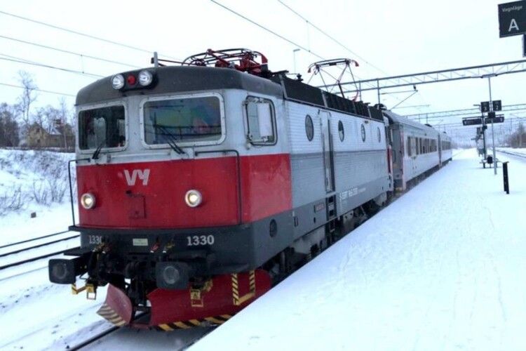 На півночі Швеції люті морози паралізували залізничний рух