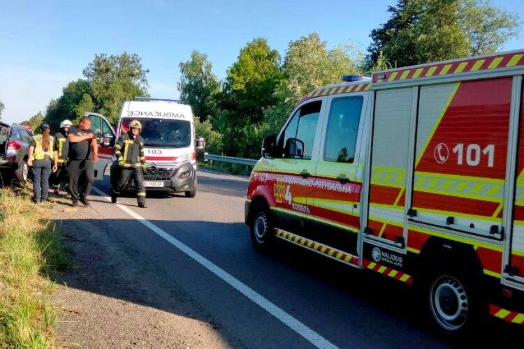 Власний автомобіль став пасткою для волинянина
