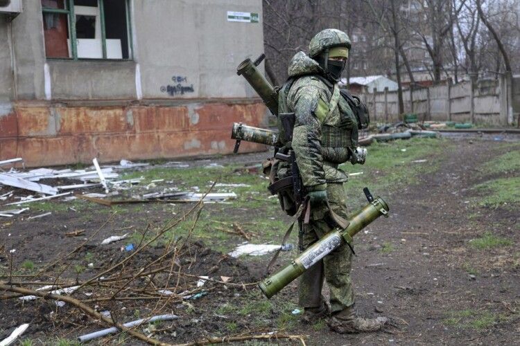 «За щоку хіба взяли»: російські військові самі спростовують фейк про «захоплення» Рубіжного