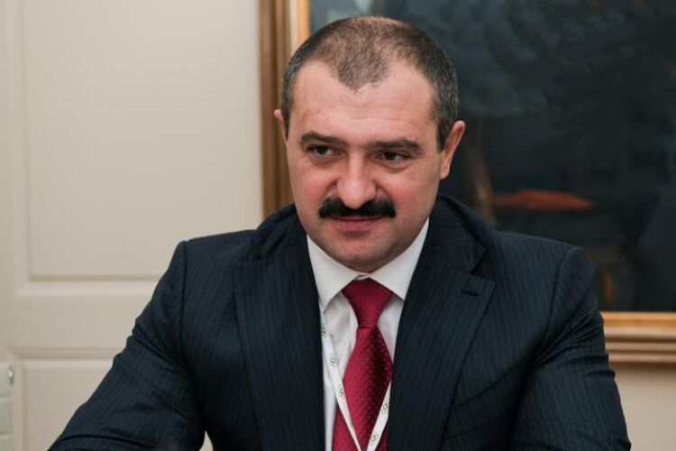 Білоруський диктатор Лукашенко видав указ: присвоїти генеральське звання власному синові