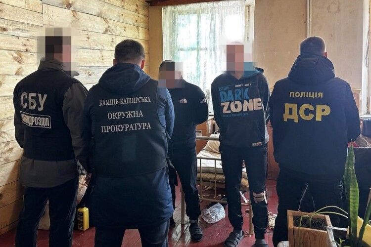 Видурювали кошти за повернення полонених на Батьківщину: на Волині судитимуть членів організованої групи (Фото)