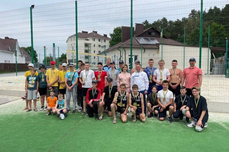 У Луцьку відбувся турнір з пляжного волейболу серед юнаків (Фото)