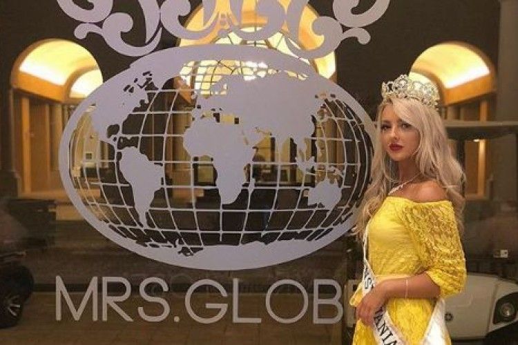 Дівчина з Нововолинська отримала титул у США