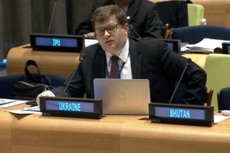 48 годин на виїзд: «Чемодан – вокзал – Росія»