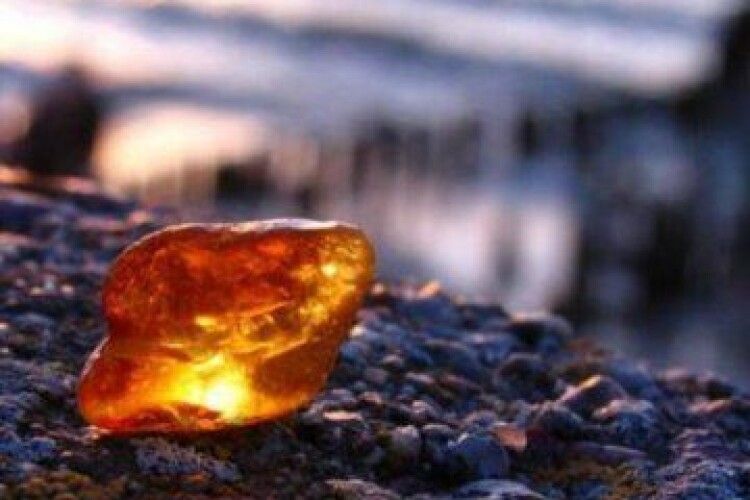 На Рівненщині відбулися перші аукціони з продажу права видобутку бурштину