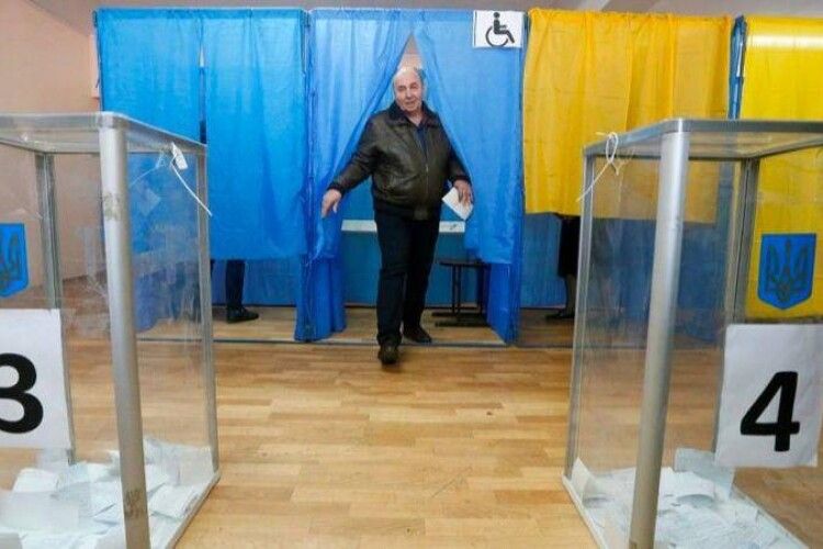 Станом на 11:00 явка виборців на виборах президента України склала 18,01%
