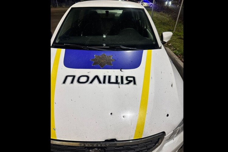 На Західній Україні поліція зупинила порушника ПДР, а той... підірвав гранату