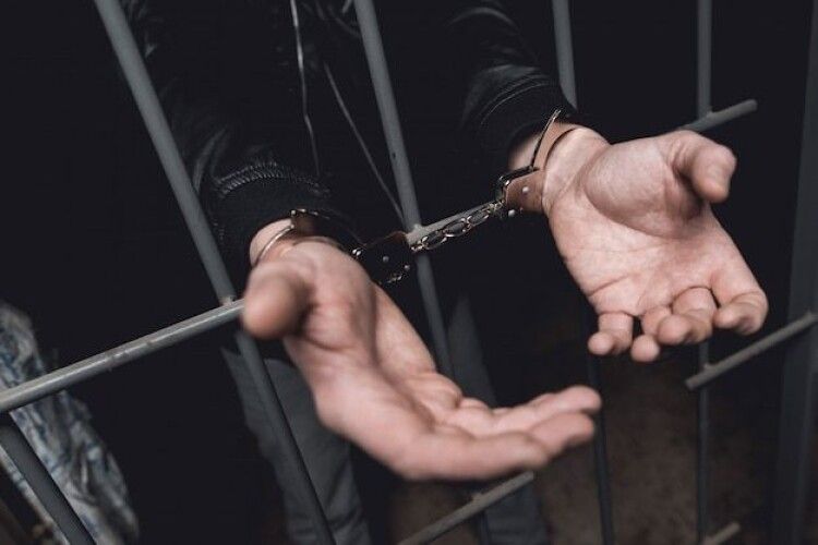 Від лінії зіткнення евакуювали майже 2,5 тисячі в'язнів і засуджених