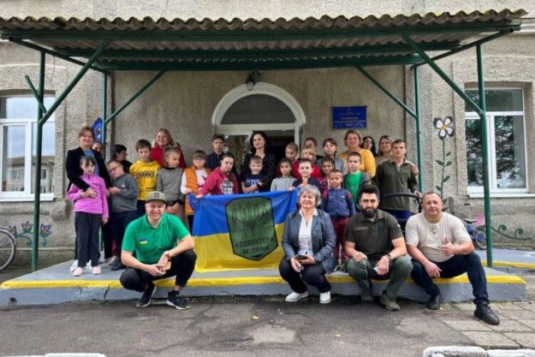 Школі-інтернату в Рожищі передали гуманітарну допомогу
