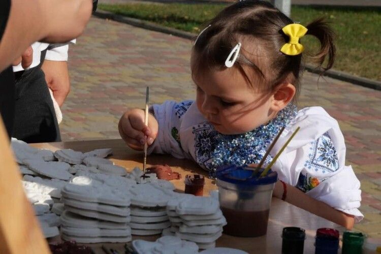 Громади Рівненщини продовжують донатити на перемогу